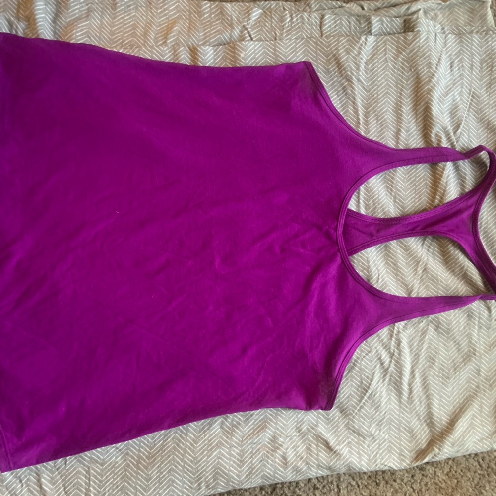 Lululemon purple top